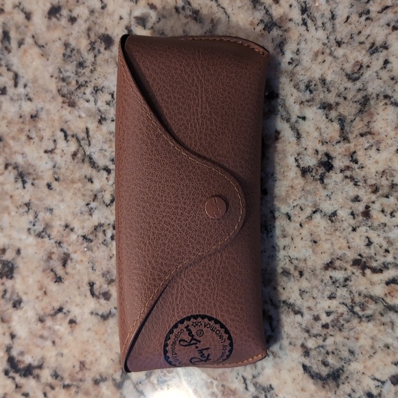 Ray Ban Clubmaster - Picture 2 of 7